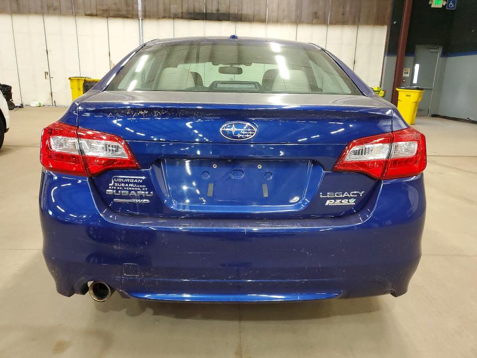 2015 Subaru Legacy მანქანა იყიდება აუქციონზე, vin: 4S3BNAN64F3027836, აუქციონის ნომერი: 55360176
