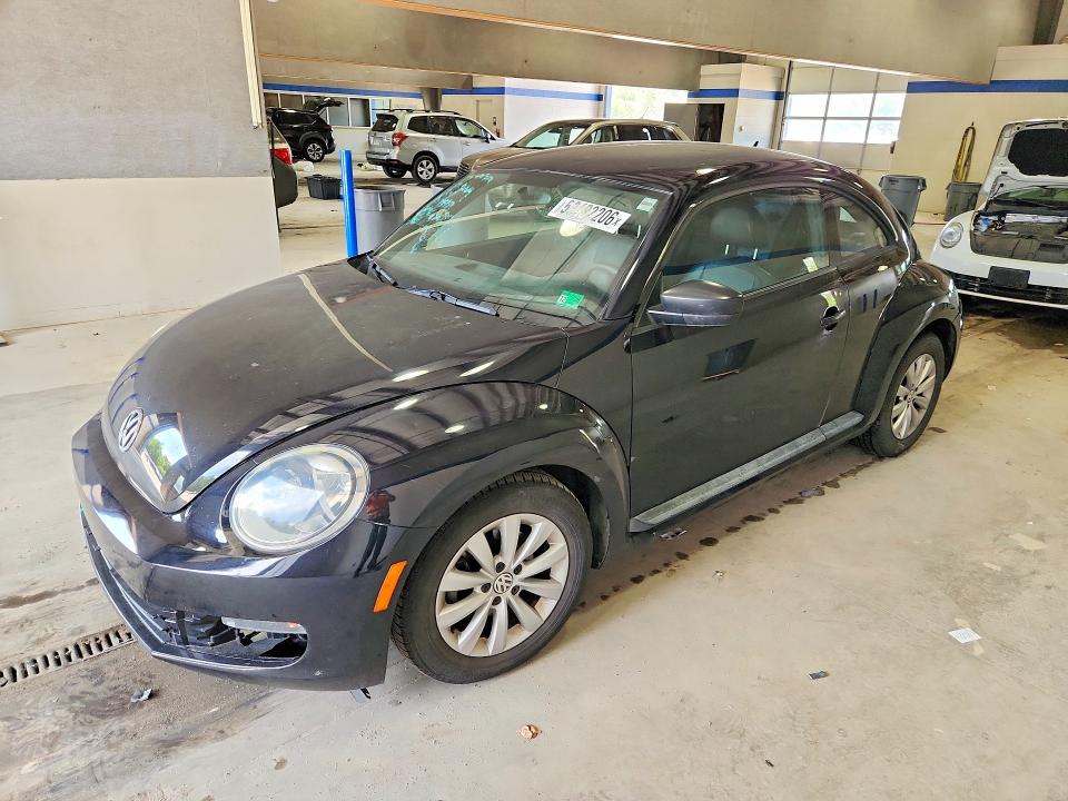 53482206 :رقم المزاد ، 3VWF17ATXGM610517 vin ، 2016 Volkswagen Beetle مزاد بيع