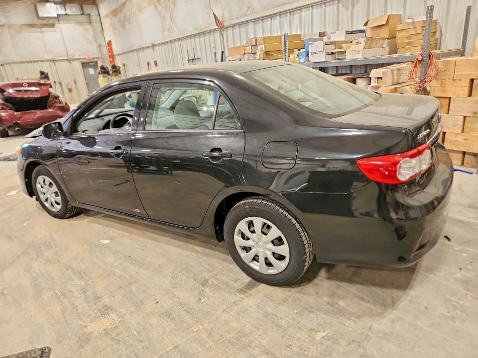 55361716 :رقم المزاد ، 5YFBU4EE9CP053685 vin ، 2012 Toyota Corolla مزاد بيع