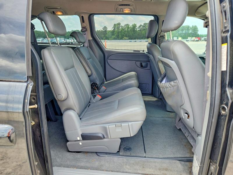 Продажа на аукционе авто 2005 Chrysler Town & Country, vin: 2C4GP54L35R202386, номер лота: 53233726