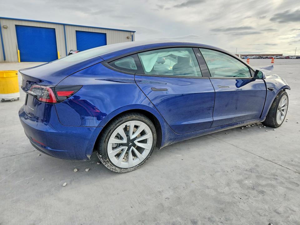 52445506 :رقم المزاد ، 5YJ3E1EB5NF309227 vin ، 2022 Tesla Model 3 مزاد بيع