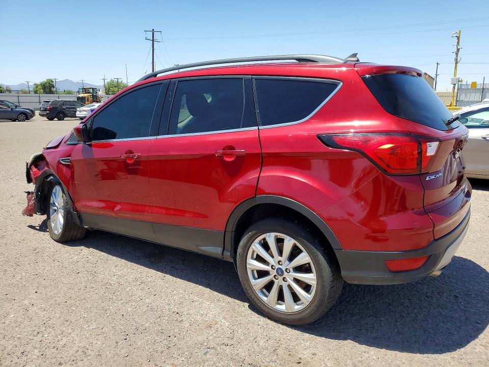Продаж на аукціоні авто 2019 Ford Escape, vin: 1FMCU0HD8KUB05319, номер лоту: 54209856