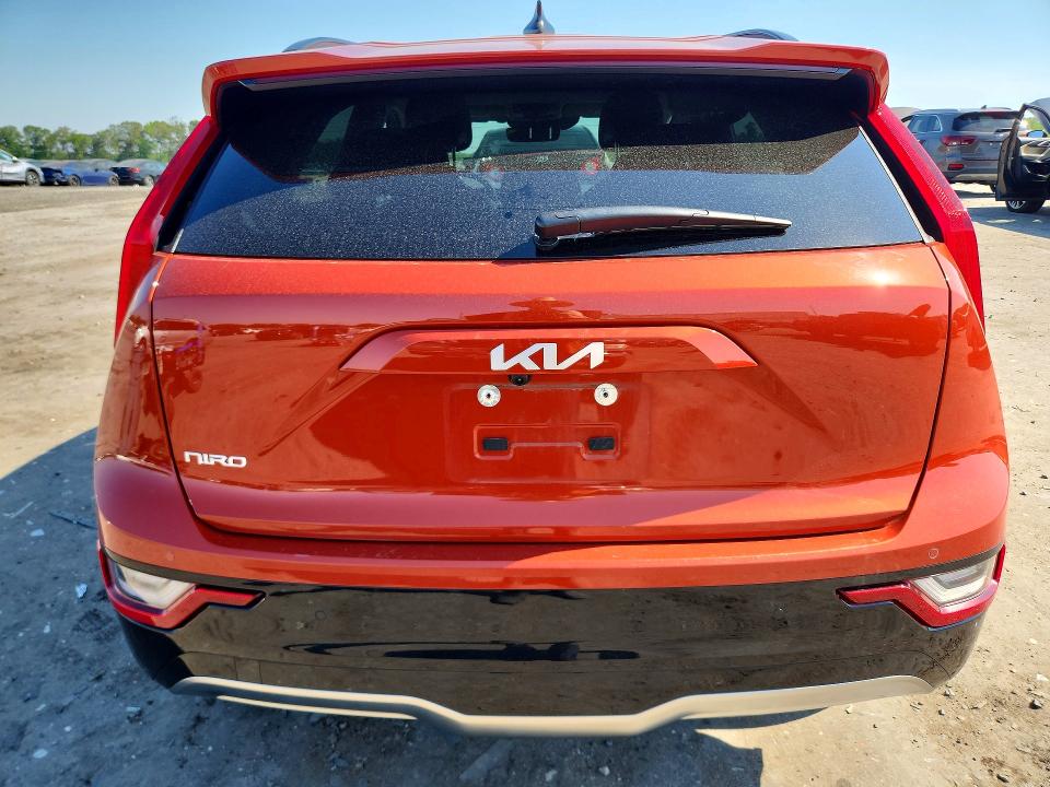 53890076 :رقم المزاد ، KNDCT3L17P5022715 vin ، 2023 Kia Niro مزاد بيع