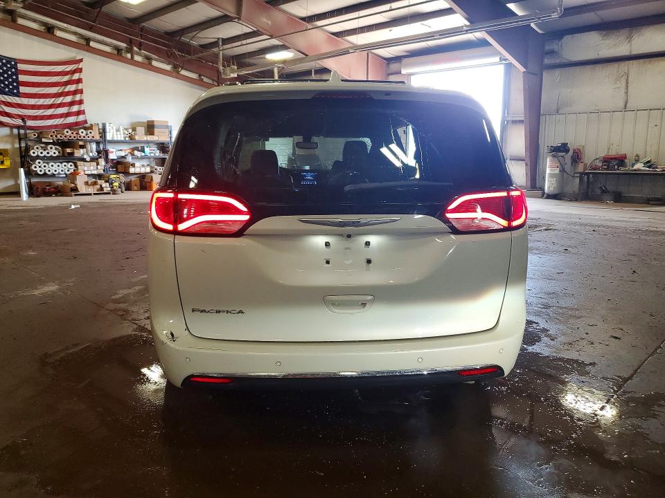 Продаж на аукціоні авто 2019 Chrysler Pacifica, vin: 2C4RC1BG5KR732759, номер лоту: 53564936