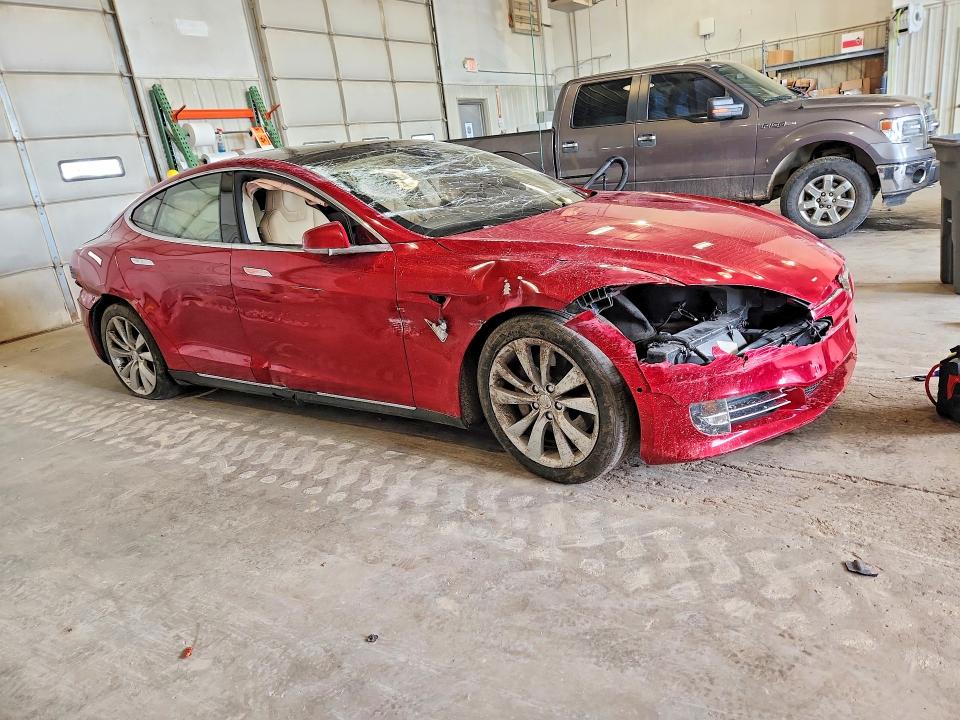 Aukcja sprzedaży 2015 Tesla Model S, vin: 5YJSA1E22FF114758, numer aukcji: 51891846