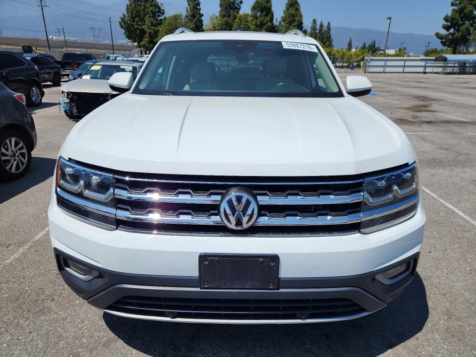 53807216 :رقم المزاد ، 1V2MR2CA6JC527482 vin ، 2018 Volkswagen Atlas مزاد بيع