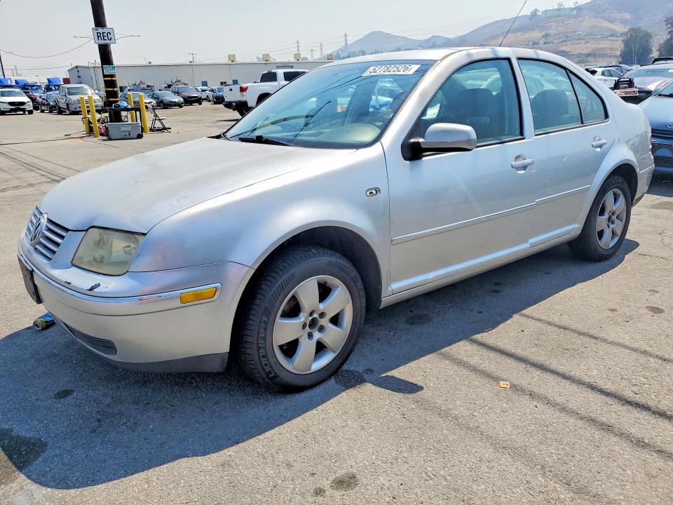 52782526 :رقم المزاد ، 3VWSA69M94M093082 vin ، 2004 Volkswagen Jetta مزاد بيع