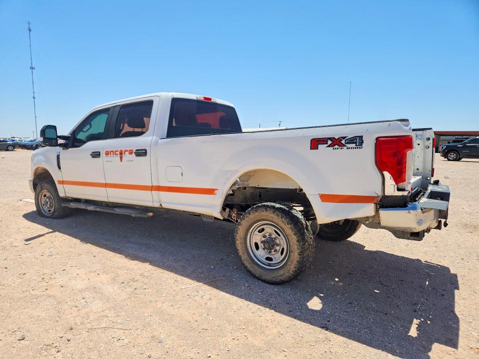 54639646 :رقم المزاد ، 1FT7W2B66HEF13021 vin ، 2017 Ford F250 مزاد بيع