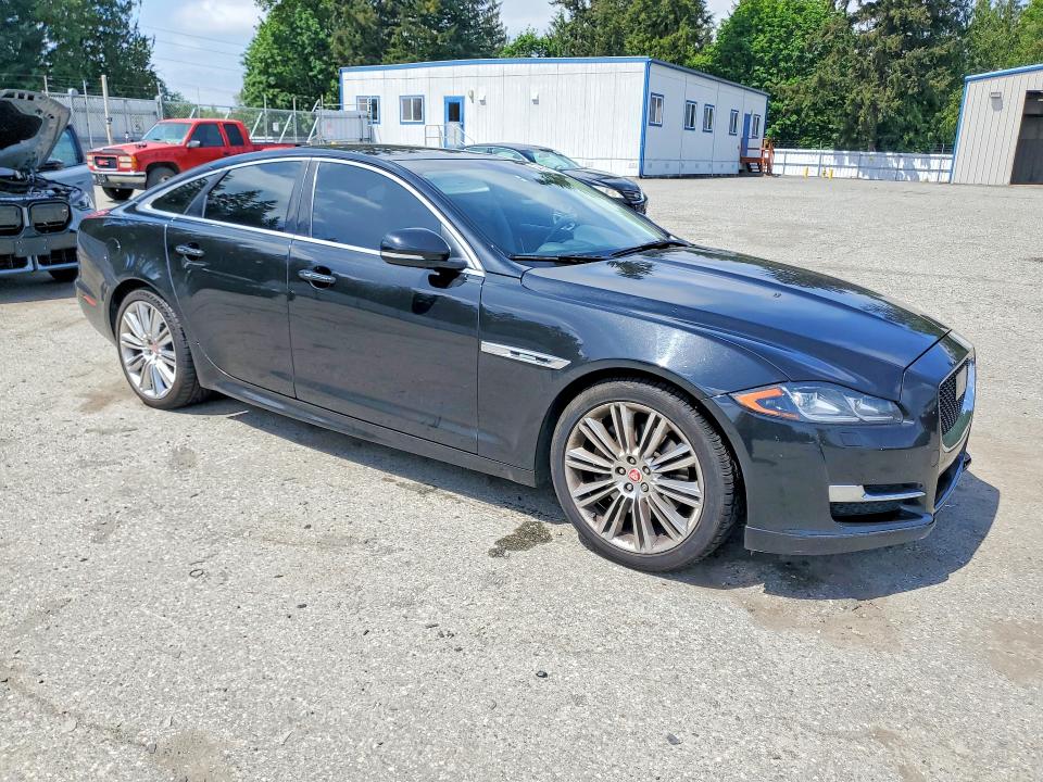 Продажа на аукционе авто 2016 Jaguar Xj, vin: SAJWJ1CD7G8W00474, номер лота: 54659516