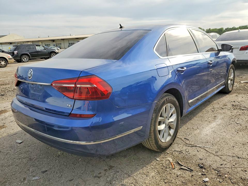 Продажа на аукционе авто 2017 Volkswagen Passat, vin: 1VWAT7A30HC050580, номер лота: 54863586