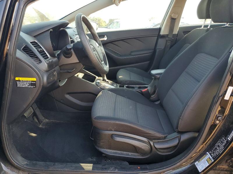 2017 Kia Forte მანქანა იყიდება აუქციონზე, vin: 3KPFL4A72HE152899, აუქციონის ნომერი: 54860466