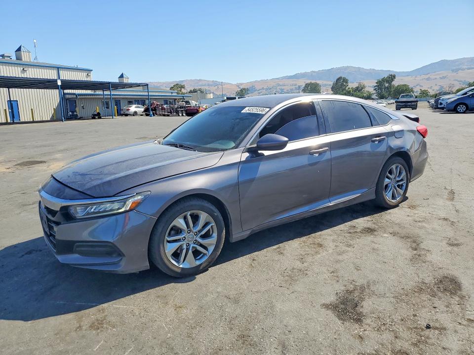 54525596 :رقم المزاد ، 1HGCV1F11KA124250 vin ، 2019 Honda Accord مزاد بيع
