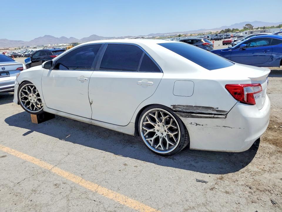 53941886 :رقم المزاد ، 4T1BK1FK5CU510662 vin ، 2012 Toyota Camry مزاد بيع