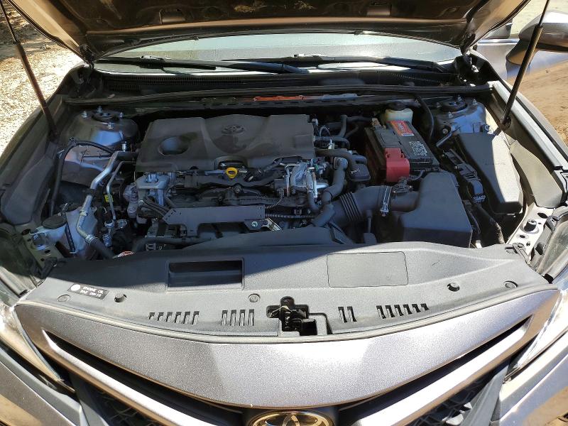 53659206 :رقم المزاد ، 4T1B11HK9JU516137 vin ، 2018 Toyota Camry مزاد بيع