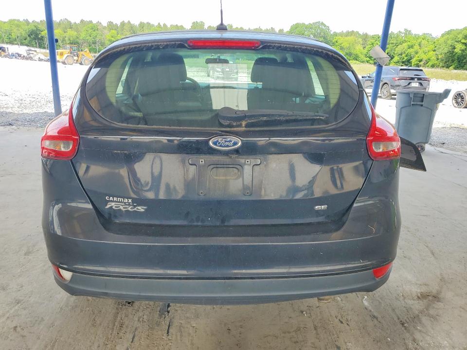 52452256 :رقم المزاد ، 1FADP3K2XHL267272 vin ، 2017 Ford Focus مزاد بيع