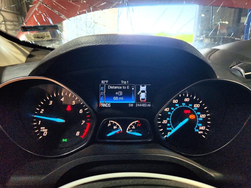 52935726 :رقم المزاد ، 1FMCU9J94EUB98094 vin ، 2014 Ford Escape مزاد بيع