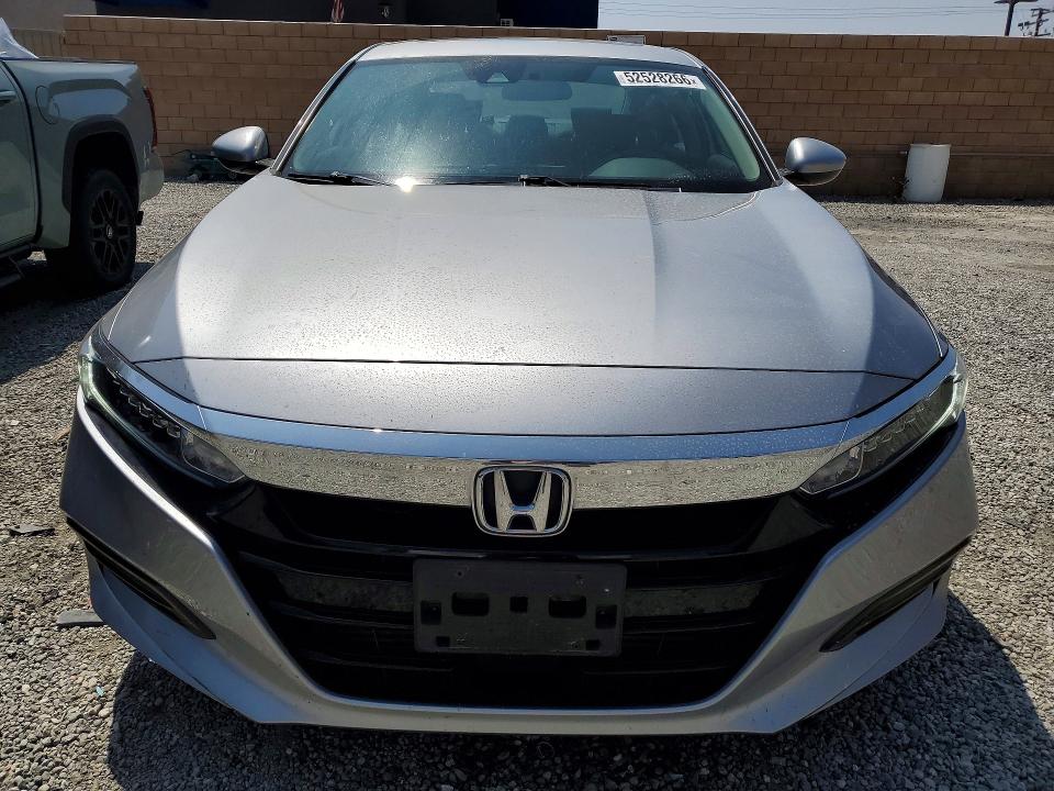 2020 Honda Accord მანქანა იყიდება აუქციონზე, vin: 1HGCV1F46LA043871, აუქციონის ნომერი: 52528266