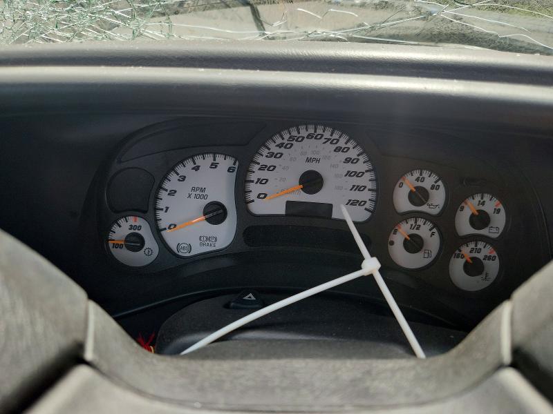 2003 Chevrolet Silverado მანქანა იყიდება აუქციონზე, vin: 2GCEK19N331302380, აუქციონის ნომერი: 54798376