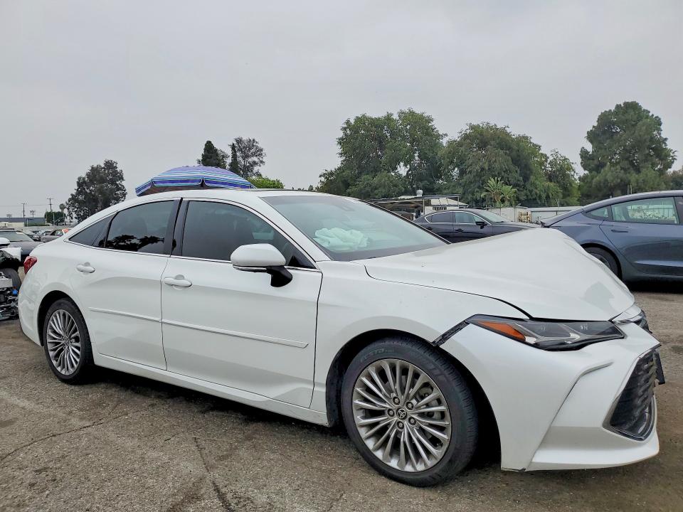 Auction sale of the 2022 Toyota Avalon, vin: 4T1DA1AB7NU011593, lot number: 53322946