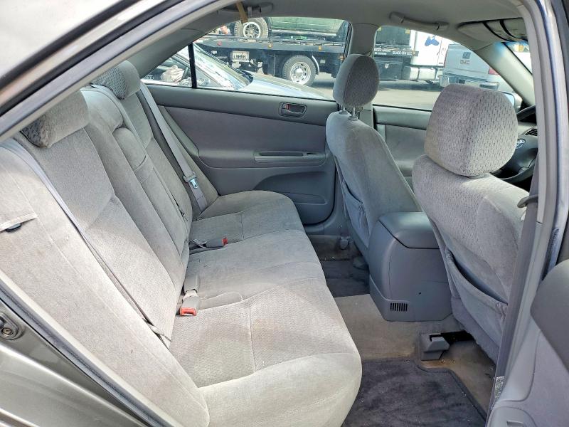 2004 Toyota Camry მანქანა იყიდება აუქციონზე, vin: JTDBE32K740272562, აუქციონის ნომერი: 52456096