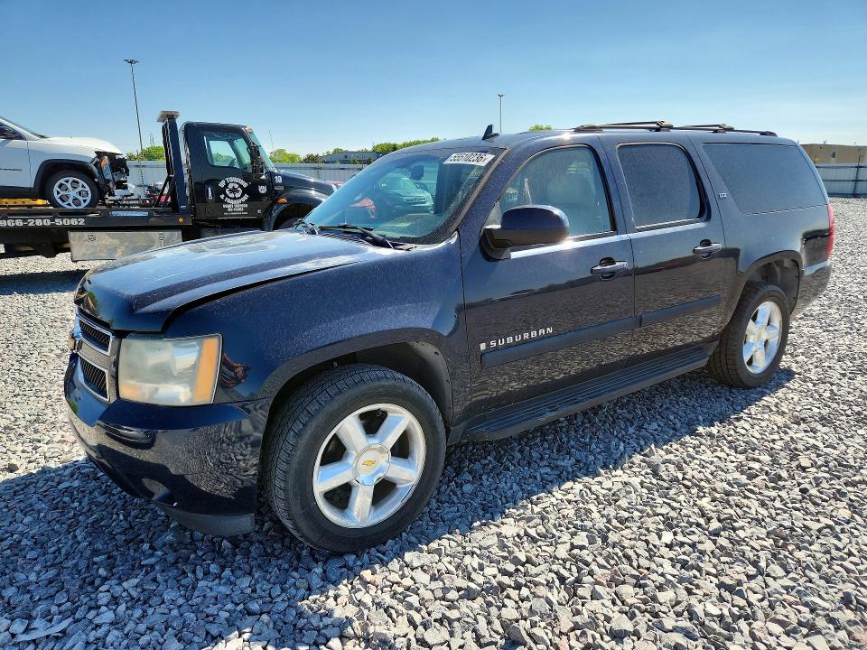 Auction sale of the 2007 Chevrolet Suburban, vin: 1GNFC16017J173696, lot number: 55510236