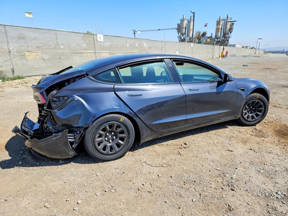 Продаж на аукціоні авто 2025 Tesla Model 3, vin: 5YJ3E1EA0SF137465, номер лоту: 53290646