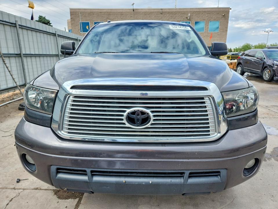 53214156 :رقم المزاد ، 5TFHW5F15BX195294 vin ، 2011 Toyota Tundra مزاد بيع