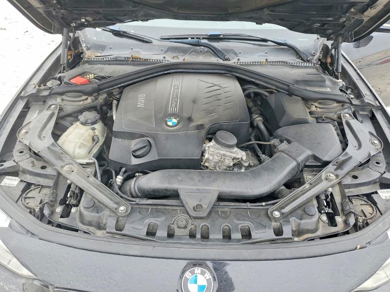 52755636 :رقم المزاد ، WBA3T3C57EJ876723 vin ، 2014 Bmw 435 مزاد بيع