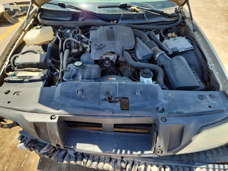 53301726 :رقم المزاد ، 2LNBL8CV5AX750840 vin ، 2010 Lincoln Town Car مزاد بيع