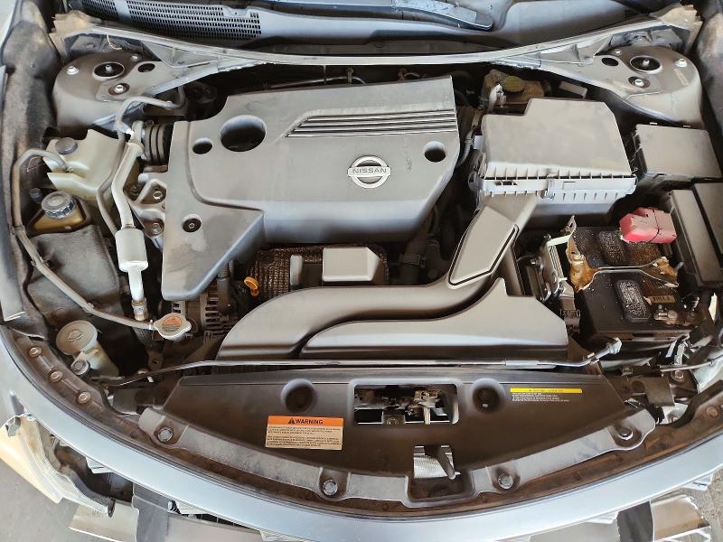 2015 Nissan Altima მანქანა იყიდება აუქციონზე, vin: 1N4AL3AP6FN899652, აუქციონის ნომერი: 55021496