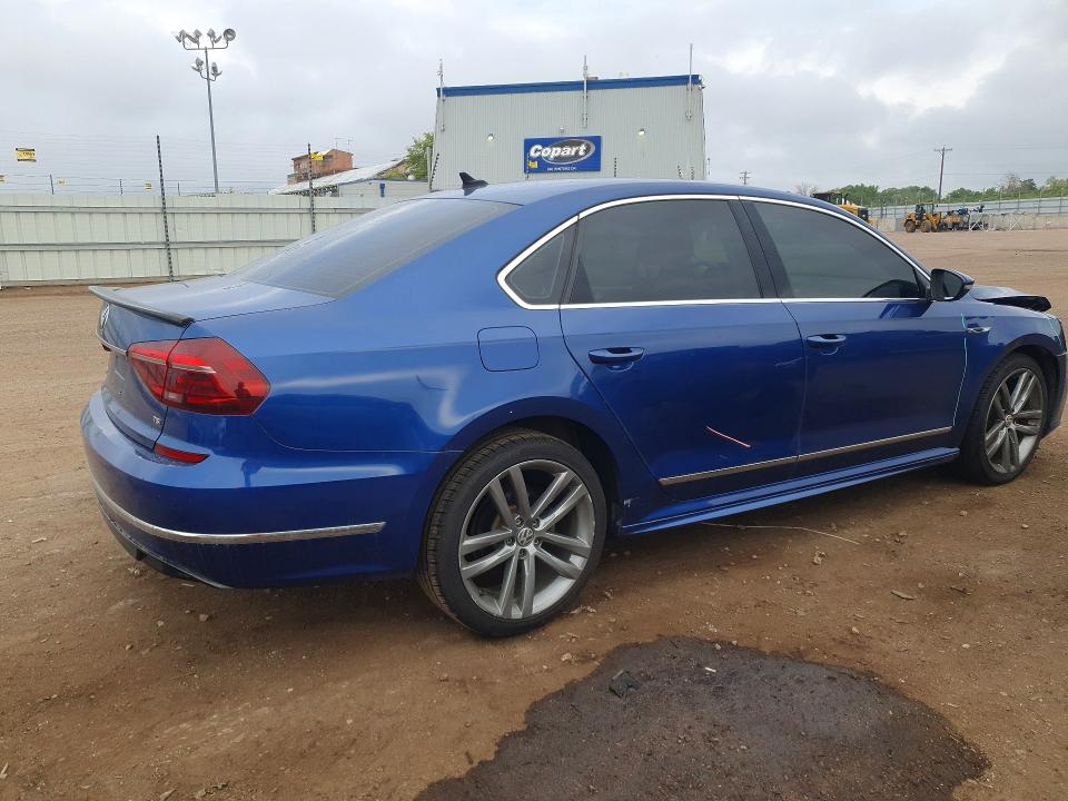 55194896 :رقم المزاد ، 1VWDT7A38HC073022 vin ، 2017 Volkswagen Passat مزاد بيع