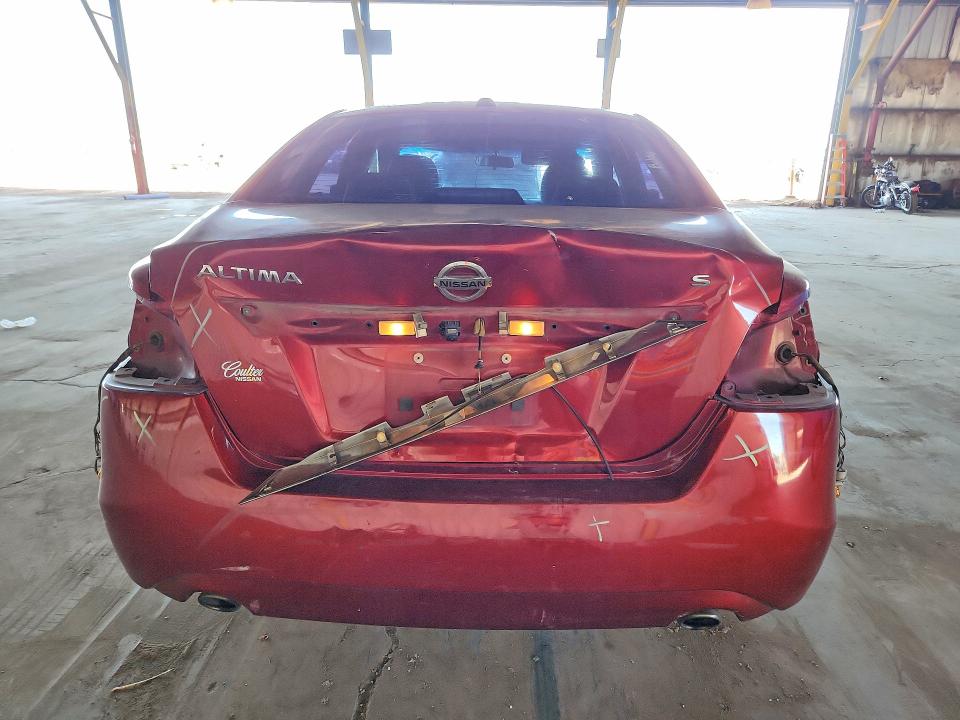 2015 Nissan Altima მანქანა იყიდება აუქციონზე, vin: 1N4AL3AP4FC411262, აუქციონის ნომერი: 53506276