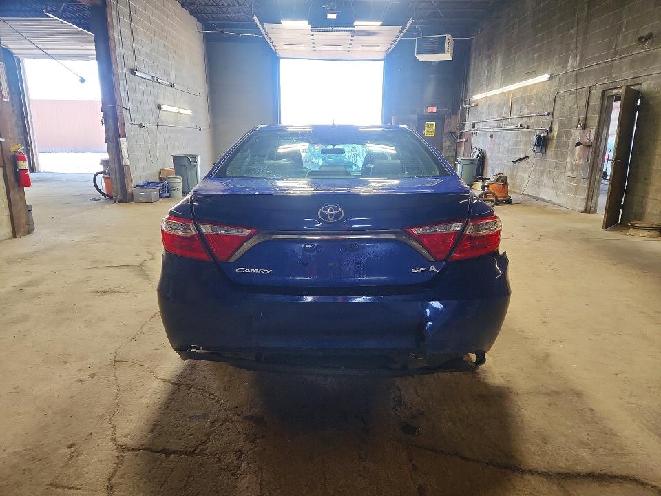 2016 Toyota Camry მანქანა იყიდება აუქციონზე, vin: 4T1BF1FK8GU610507, აუქციონის ნომერი: 55010086