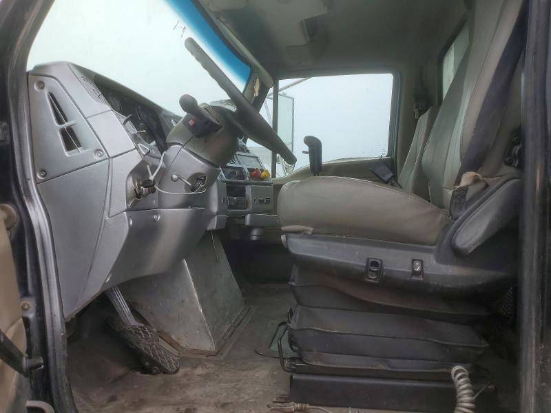 2006 Sterling Truck Lt8500 მანქანა იყიდება აუქციონზე, vin: 2FZHAWDC76AW72967, აუქციონის ნომერი: 55159936