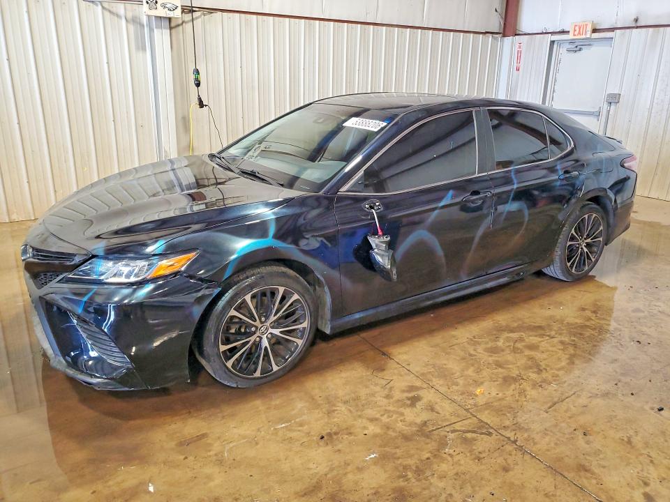 2018 Toyota Camry მანქანა იყიდება აუქციონზე, vin: JTNB11HK0J3050572, აუქციონის ნომერი: 53888206