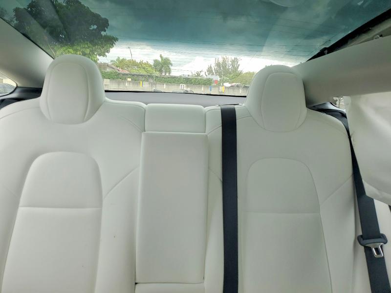 Продажа на аукционе авто 2023 Tesla Model 3, vin: 5YJ3E1EA1PF512688, номер лота: 53698236