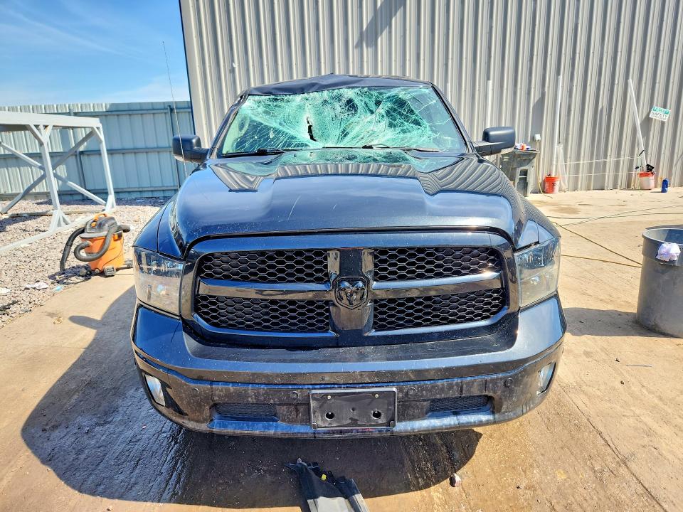 54554926 :رقم المزاد ، 1C6RR7LT3JS237946 vin ، 2018 Ram 1500 مزاد بيع