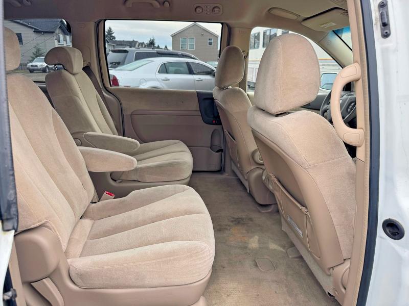 2006 Kia Sedona მანქანა იყიდება აუქციონზე, vin: KNDMB233766022936, აუქციონის ნომერი: 54927676