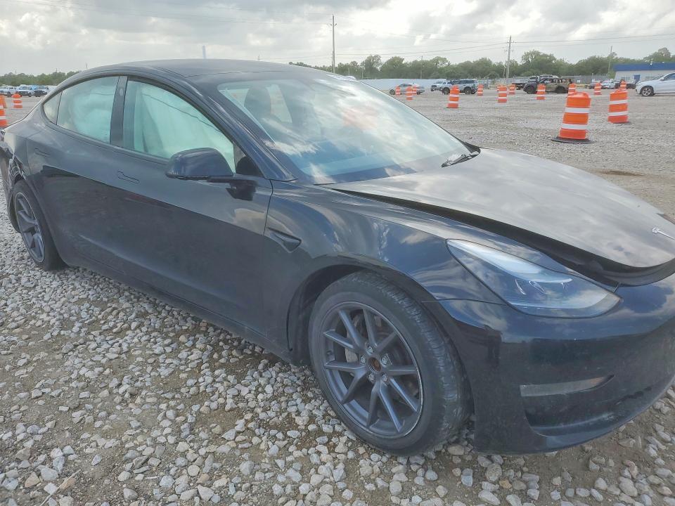Продаж на аукціоні авто 2023 Tesla Model 3, vin: 5YJ3E1EB5PF629120, номер лоту: 54126996