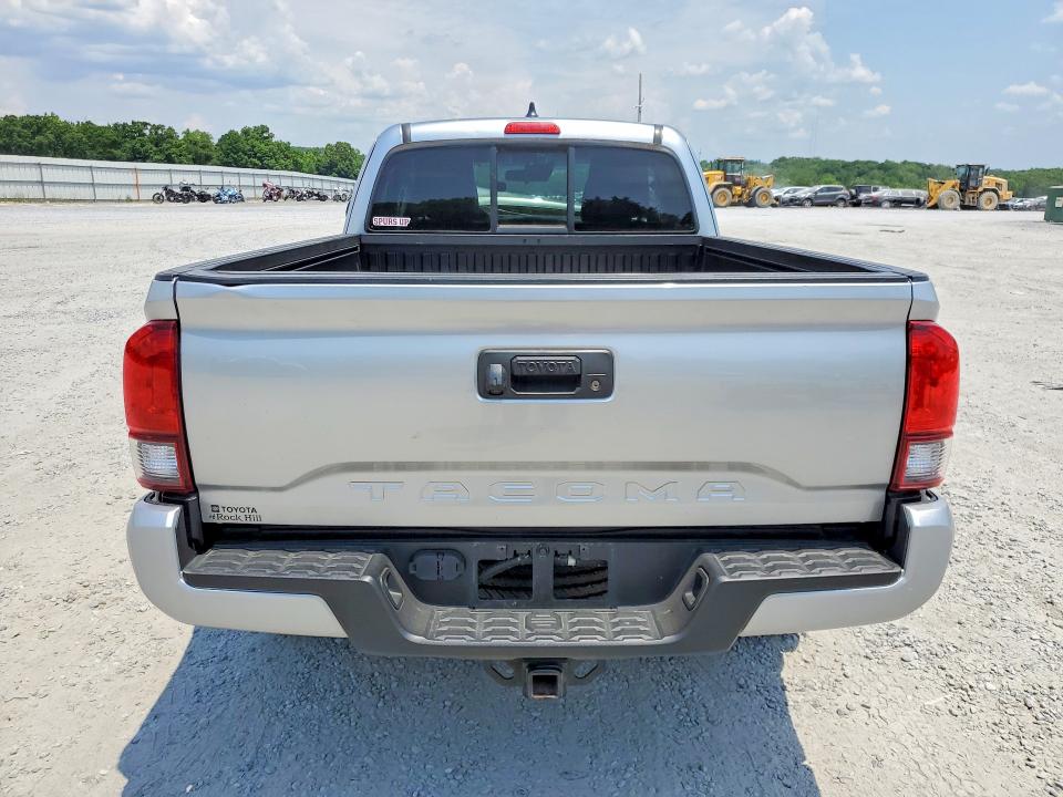 54432696 :رقم المزاد ، 3TYRZ5CN5NT020075 vin ، 2022 Toyota Tacoma مزاد بيع