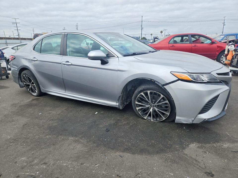 Продаж на аукціоні авто 2020 Toyota Camry, vin: 4T1G11AKXLU924150, номер лоту: 54825206