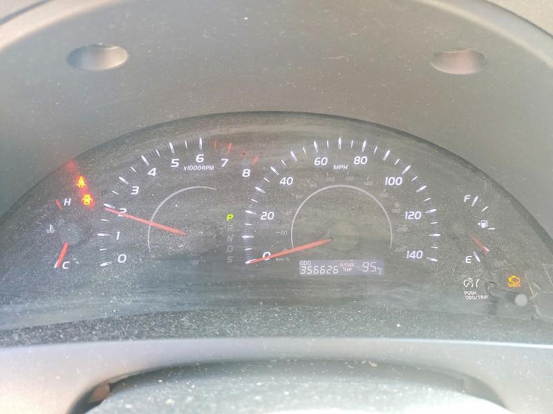 52361196 :رقم المزاد ، 4T1BF3EK3BU118988 vin ، 2011 Toyota Camry مزاد بيع