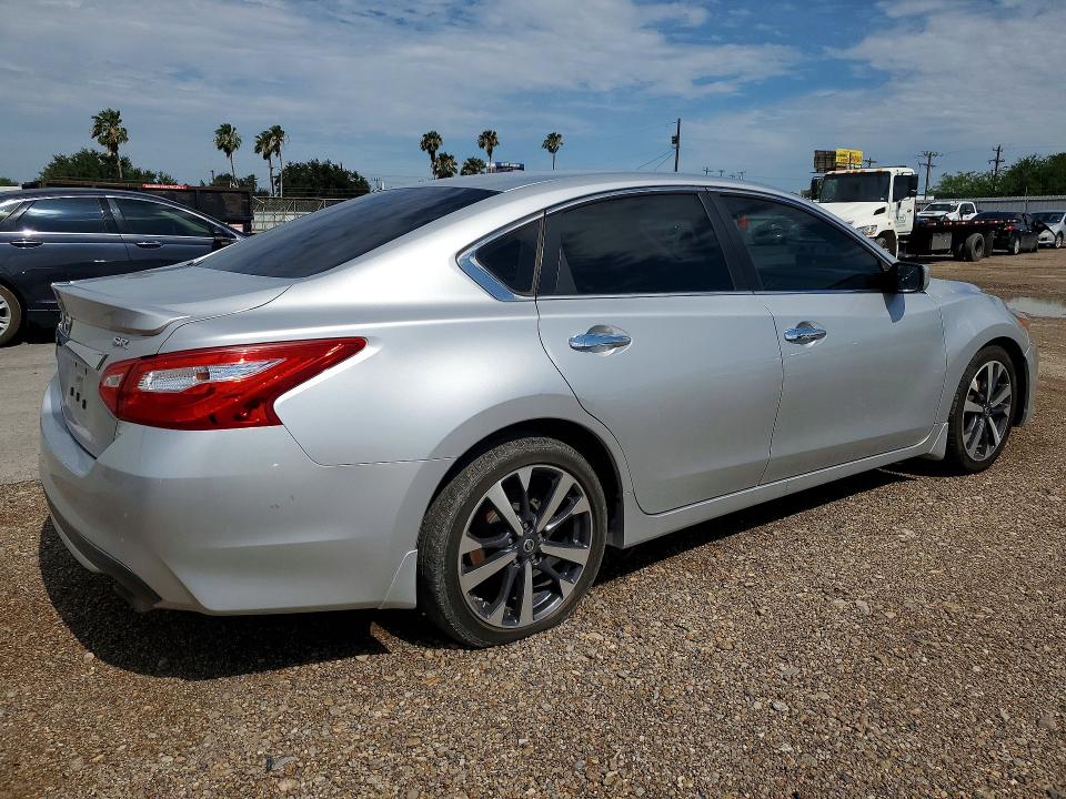 2016 Nissan Altima მანქანა იყიდება აუქციონზე, vin: 1N4AL3APXGC122579, აუქციონის ნომერი: 54541756