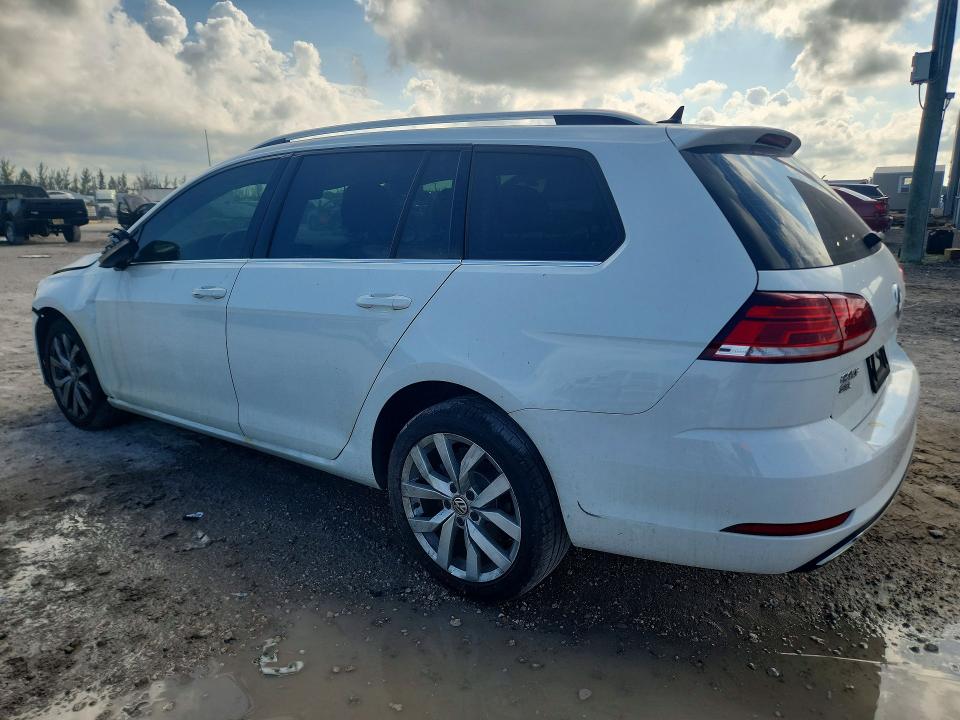 2018 Volkswagen Golf მანქანა იყიდება აუქციონზე, vin: 3VWL17AU5JM757251, აუქციონის ნომერი: 53827806