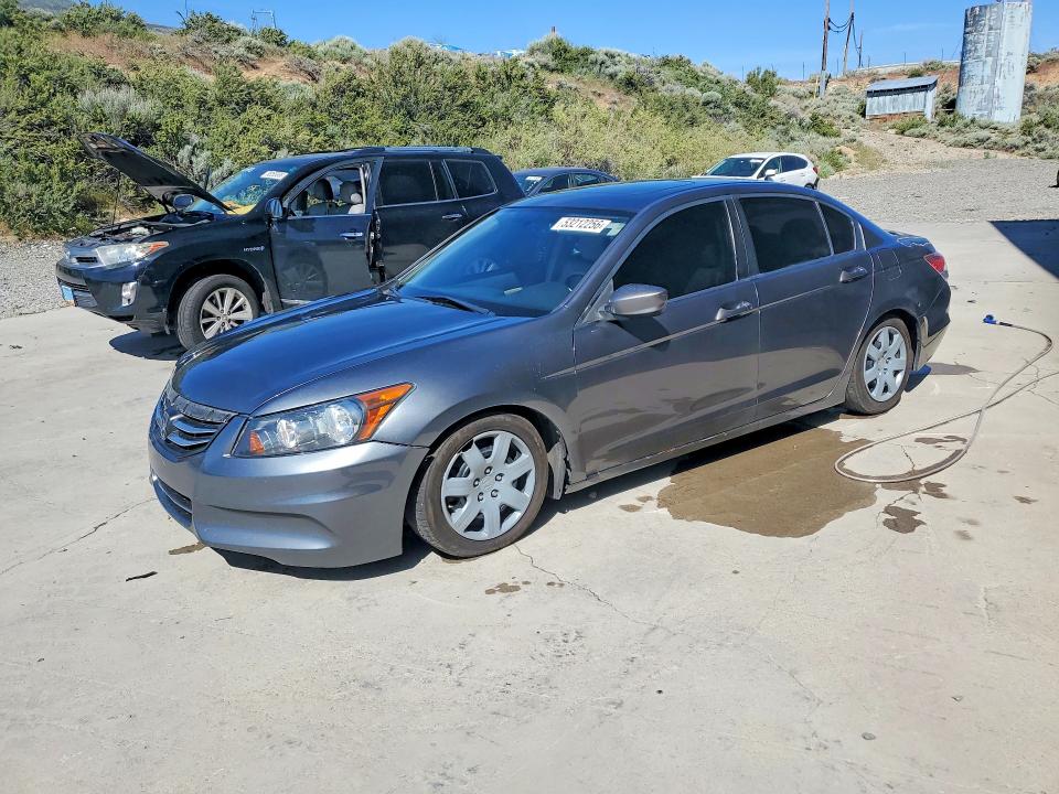 Продаж на аукціоні авто 2011 Honda Accord, vin: 1HGCP2F83BA052335, номер лоту: 53212256