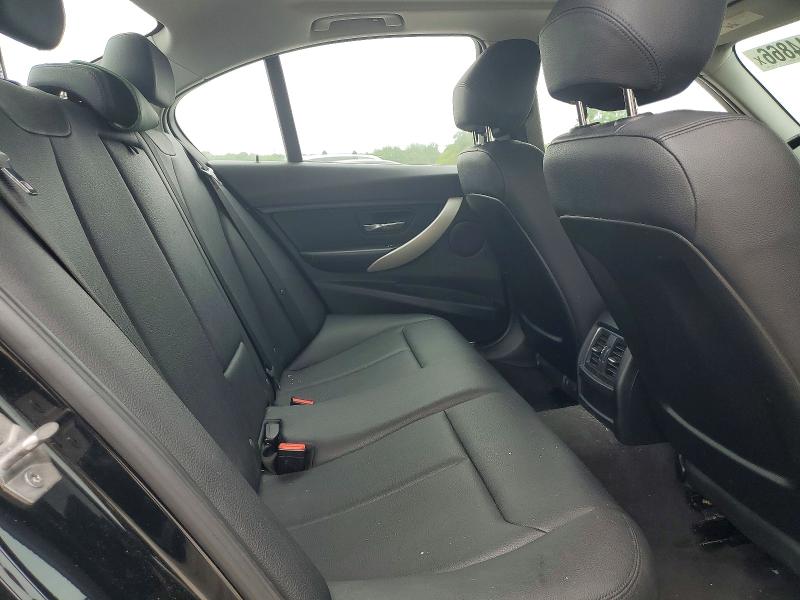 52044866 :رقم المزاد ، WBA8E1G53GNT36926 vin ، 2016 Bmw 320 مزاد بيع