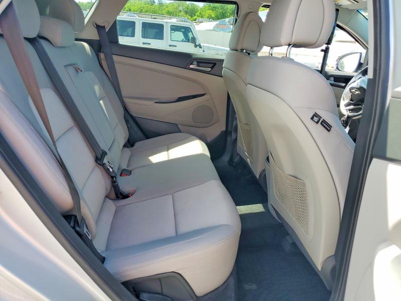 54657566 :رقم المزاد ، KM8J3CA27HU270291 vin ، 2017 Hyundai Tucson مزاد بيع