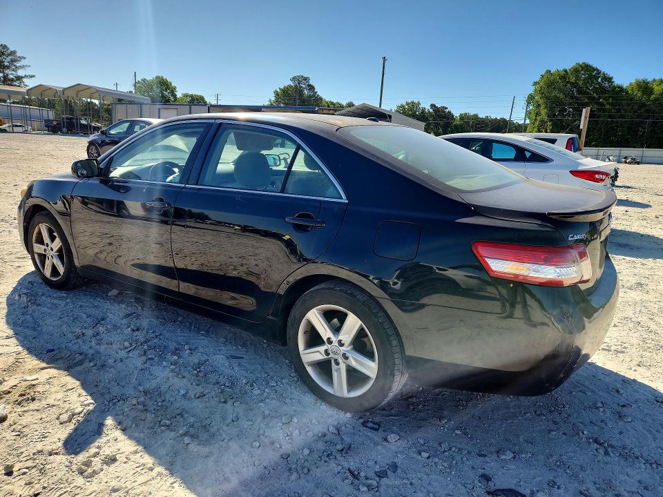 52494286 :رقم المزاد ، 4T1BF3EK7BU733995 vin ، 2011 Toyota Camry مزاد بيع