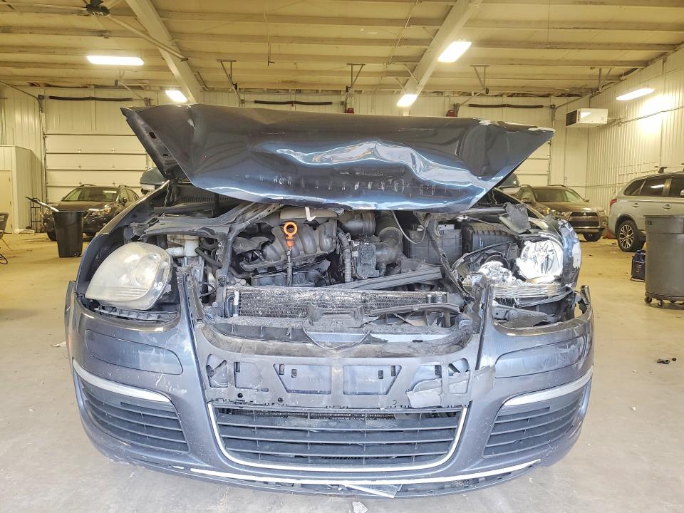 2009 Volkswagen Jetta მანქანა იყიდება აუქციონზე, vin: 3VWKM71K09M309772, აუქციონის ნომერი: 53046966