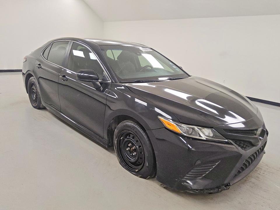 Продаж на аукціоні авто 2018 Toyota Camry, vin: 4T1B11HK4JU042453, номер лоту: 52427986